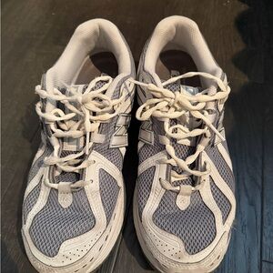 New Balance 1906R men’s sneakers